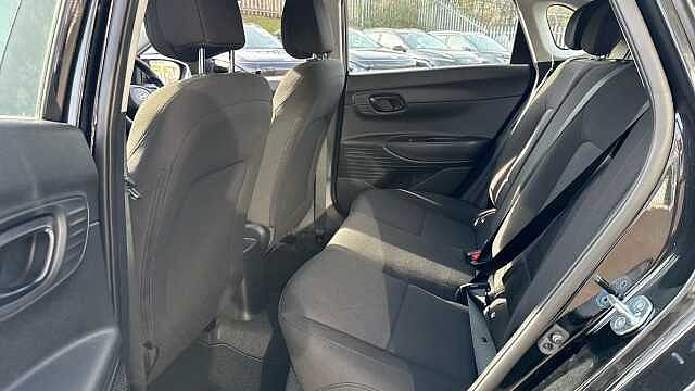 Hyundai I20 1.0T GDi Advance [Nav] 5dr Petrol Hatchback Phantom Black - Pearl