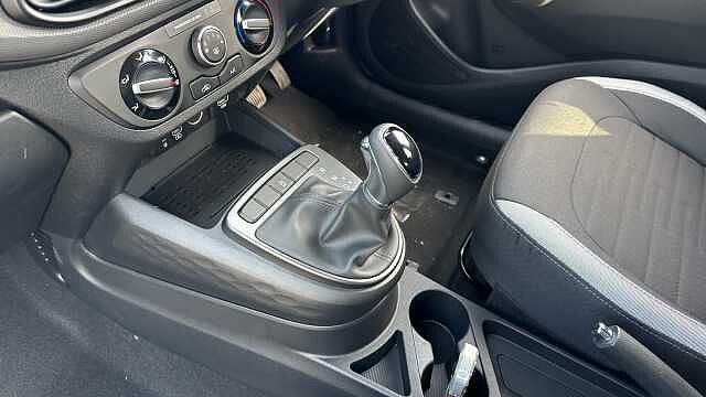 Hyundai I10 1.0 [63] Advance 5dr Auto [Nav] Petrol Hatchback Pearl - Aurora Grey
