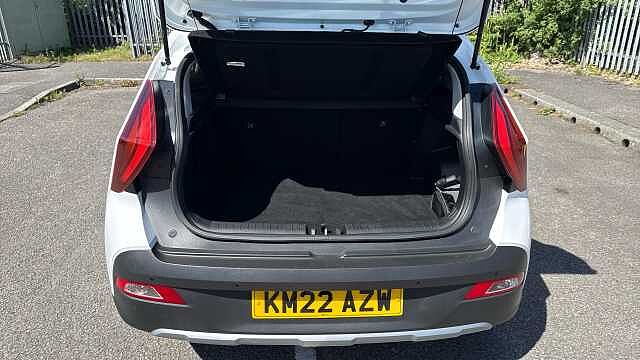 Hyundai BAYON 1.0 TGDi 48V MHEV Premium 5dr Petrol Hatchback White