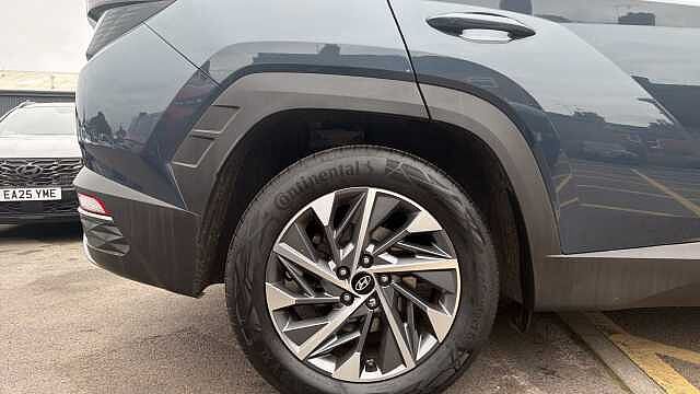 Hyundai TUCSON 1.6 TGDi 48V MHD Premium 5dr 2WD DCT Petrol Estate