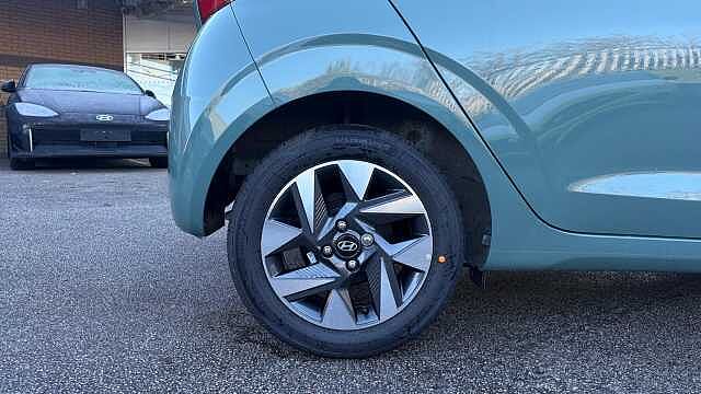 Hyundai I10 1.0 [63] Advance 5dr Auto [Nav] Petrol Hatchback Green