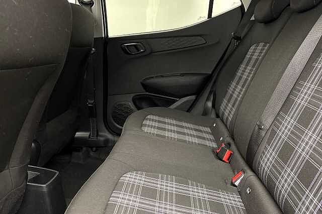 Hyundai KONA 160kW N Line 65kWh 5dr Auto Electric Hatchback Black