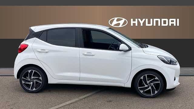 Hyundai I10 1.0 MPi Premium 5dr Petrol Hatchback White