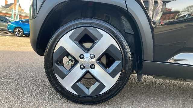 Hyundai INSTER 85kW 02 49kWh 5dr Auto Electric Hatchback Abyss Black - Pearl