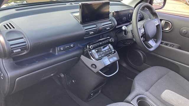 Hyundai INSTER 85kW 02 49kWh 5dr Auto Electric Hatchback Abyss Black - Pearl