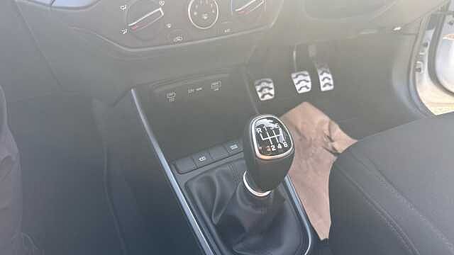 Hyundai BAYON 1.0 TGDi Advance 5dr Petrol Hatchback White