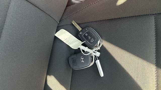 Hyundai BAYON 1.0 TGDi Advance 5dr Petrol Hatchback White