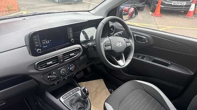 Hyundai I10 1.0 [63] Advance 5dr Auto [Nav] Petrol Hatchback Vibrant Blue - Pearl