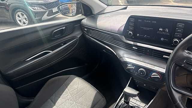 Hyundai BAYON 1.0 TGDi 48V MHEV SE Connect 5dr DCT Petrol Hatchback Grey