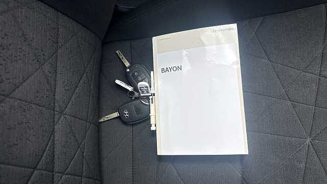 Hyundai BAYON 1.0 TGDi 48V MHEV SE Connect 5dr DCT Petrol Hatchback Grey