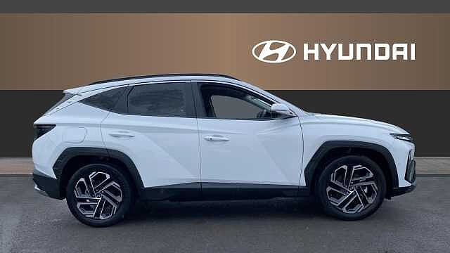 Hyundai TUCSON 1.6T Plug-in Hybrid Ultimate 5dr Auto Estate White