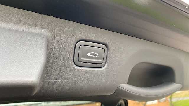 Hyundai KONA 160kW Ultimate 65kWh 5dr Auto Electric Hatchback Pearl - Abyss Black