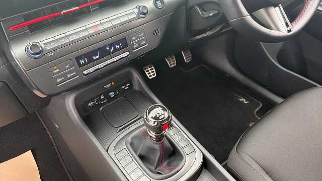 Hyundai KONA 1.6T 138 N Line 5dr Petrol Hatchback Silver