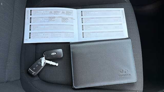 Hyundai KONA 1.0 TGDi 48V MHEV SE Connect 5dr Petrol Hatchback Grey