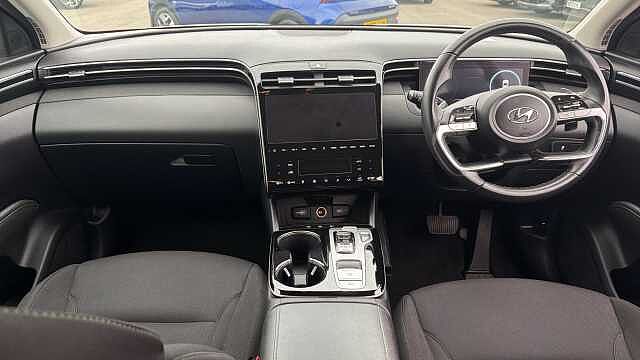 Hyundai TUCSON 1.6 TGDi Hybrid 230 SE Connect 5dr 2WD Auto Hybrid Estate White