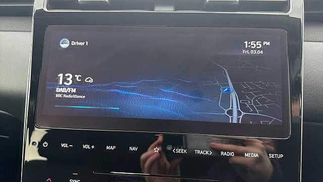 Hyundai TUCSON 1.6 TGDi Hybrid 230 SE Connect 5dr 2WD Auto Hybrid Estate White