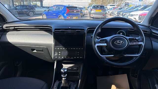Hyundai TUCSON 1.6 TGDi SE Connect 5dr 2WD Petrol Estate White