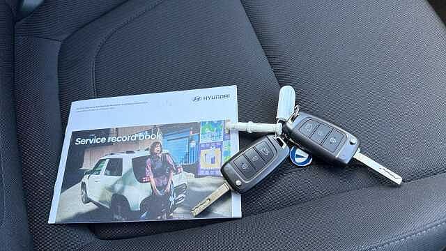 Hyundai TUCSON 1.6 TGDi SE Connect 5dr 2WD Petrol Estate White