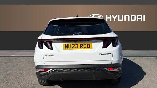 Hyundai TUCSON 1.6 TGDi SE Connect 5dr 2WD Petrol Estate White