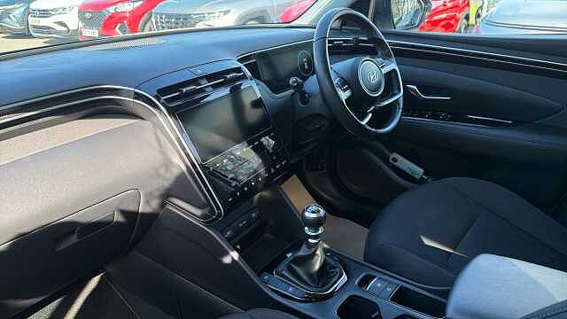 Hyundai TUCSON 1.6 TGDi SE Connect 5dr 2WD Petrol Estate White