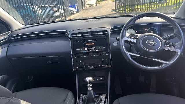 Hyundai TUCSON 1.6 TGDi Premium 5dr 2WD Petrol Estate Black