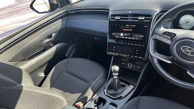 Hyundai TUCSON 1.6 TGDi Premium 5dr 2WD Petrol Estate Black