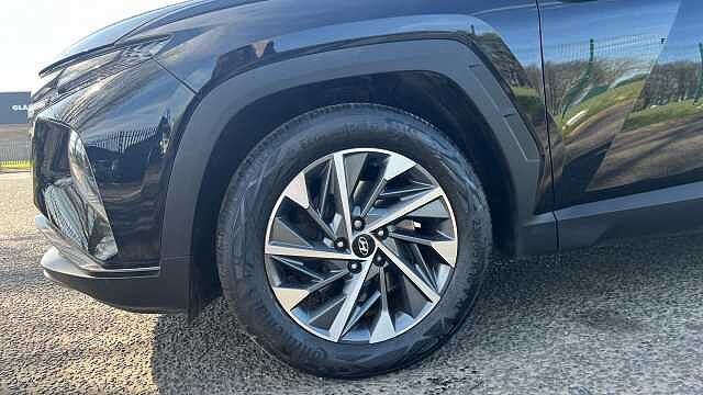 Hyundai TUCSON 1.6 TGDi Premium 5dr 2WD Petrol Estate Black