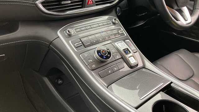Hyundai SANTA FE 1.6 TGDi Hybrid Premium 5dr 4WD Auto Hybrid Estate Grey