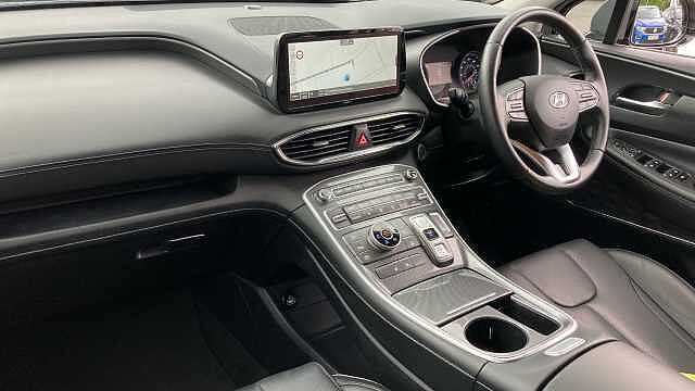 Hyundai SANTA FE 1.6 TGDi Hybrid Premium 5dr 4WD Auto Hybrid Estate Grey