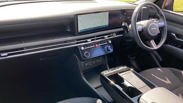 Hyundai TUCSON 1.6T Hybrid Advance 5dr Auto Hybrid Estate Grey
