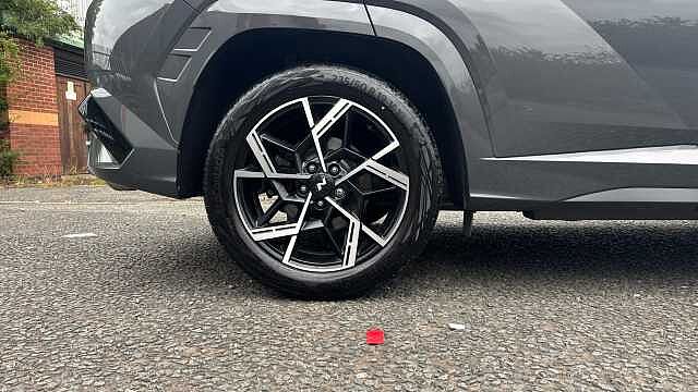 Hyundai TUCSON 1.6T N Line 5dr Petrol Estate Grey