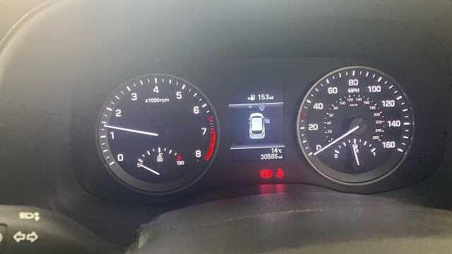 Hyundai TUCSON 1.6 GDi SE Nav 5dr 2WD Petrol Estate Black