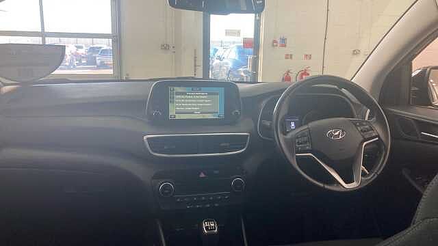 Hyundai TUCSON 1.6 GDi SE Nav 5dr 2WD Petrol Estate Black