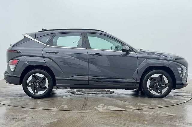 160kW Advance 65kWh 5dr Auto Electric Hatchback