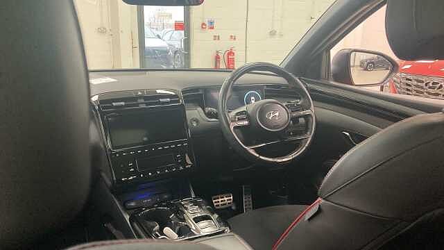 Hyundai TUCSON 1.6 TGDi Hybrid 230 N Line S 5dr 2WD Auto Hybrid Estate Red