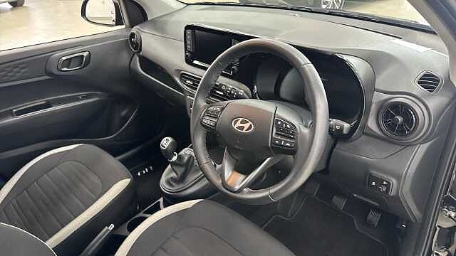 Hyundai I10 1.0 [63] Advance 5dr [Nav] Petrol Hatchback Black