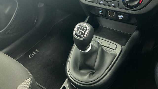 Hyundai I10 1.0 [63] Advance 5dr [Nav] Petrol Hatchback White