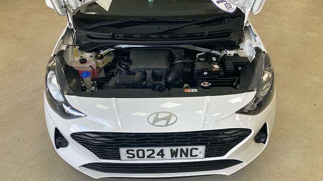 Hyundai I10 1.0 [63] Advance 5dr [Nav] Petrol Hatchback White