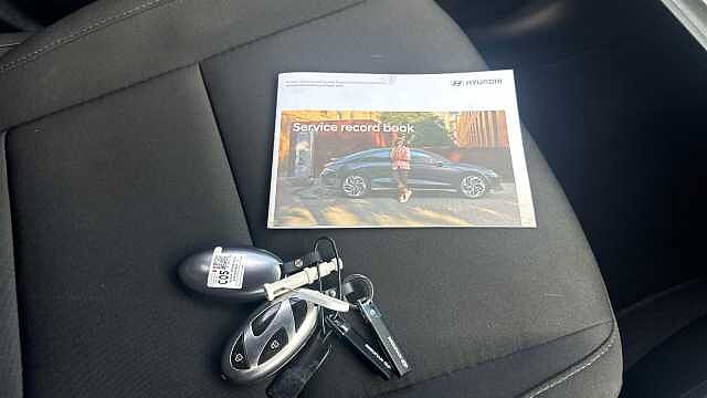 Hyundai KONA 1.6 GDi Hybrid N Line 5dr DCT Black
