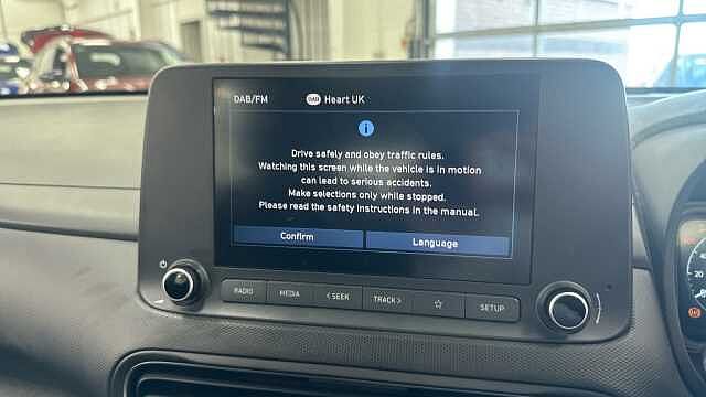 Hyundai KONA 1.0 TGDi 48V MHEV SE Connect 5dr Red