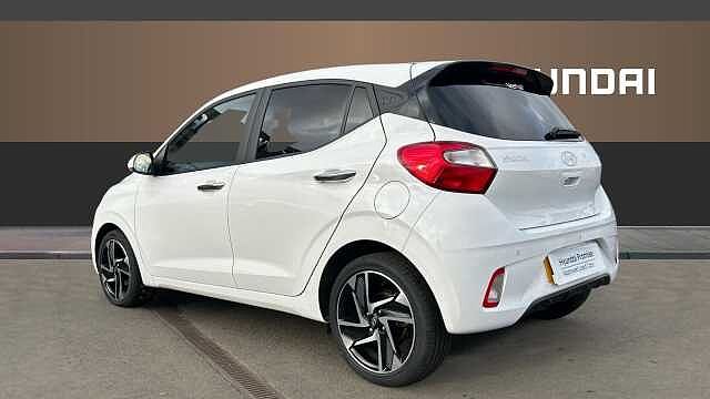 Hyundai I10 1.2 [79] Premium 5dr Auto [Nav] Petrol Hatchback White