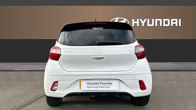 Hyundai I10 1.2 [79] Premium 5dr Auto [Nav] Petrol Hatchback White