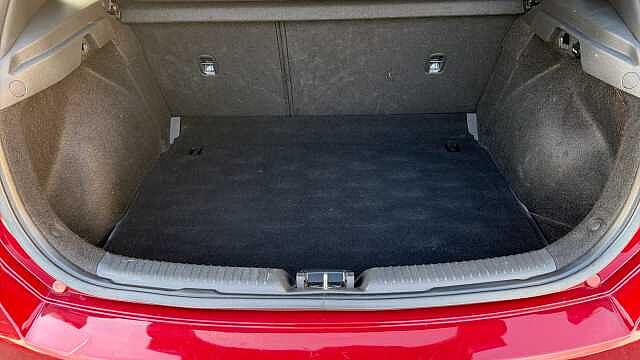 Hyundai I30 1.0T GDi SE Connect 5dr DCT Petrol Hatchback Red