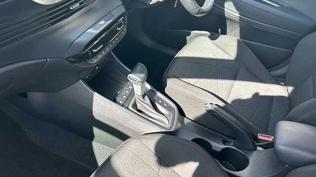 Hyundai BAYON 1.0 TGDi 48V MHEV Premium 5dr DCT Petrol Hatchback Red