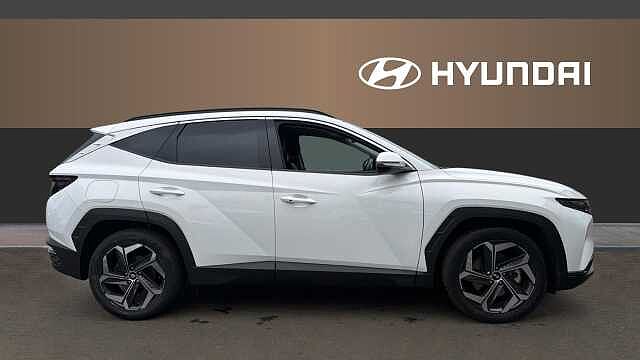 Hyundai TUCSON 1.6 TGDi Plug-in Hybrid Ultimate 5dr 4WD Auto Estate White