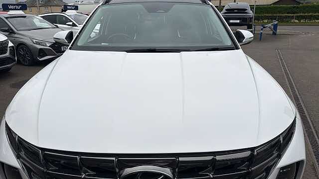 Hyundai TUCSON 1.6 TGDi Plug-in Hybrid Ultimate 5dr 4WD Auto Estate White