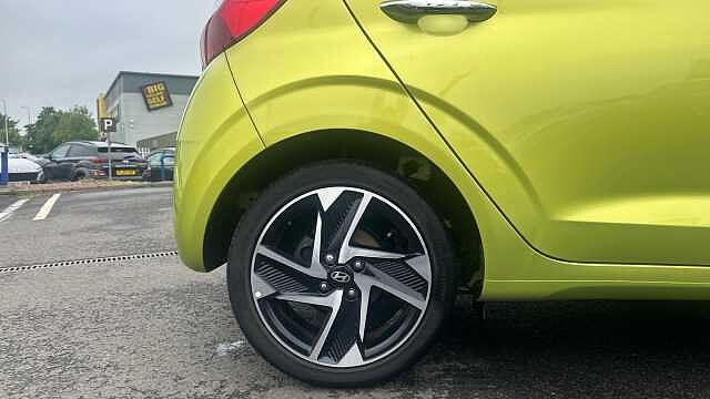 Hyundai I10 1.0 [63] Premium 5dr [Nav] Petrol Hatchback Yellow