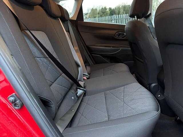 Hyundai BAYON Hat 1.0 T-gdi 48v Mhev 100 Premium Red