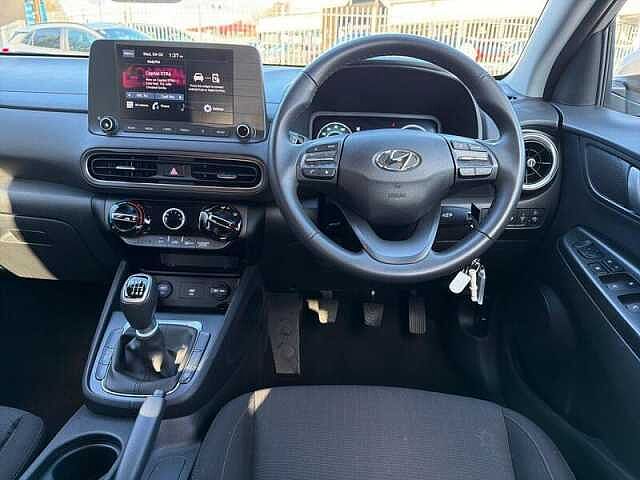 Hyundai KONA Se Connect T-Gdi Mhev Grey