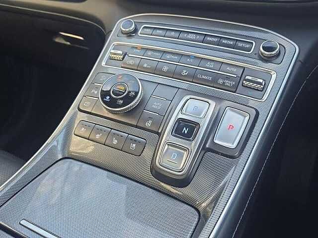 Hyundai SANTA Fe Ultimate Hev Auto Black